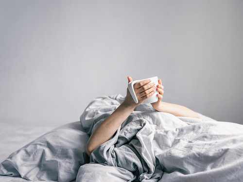 Dysania: la posible causa que no te deja despertar temprano