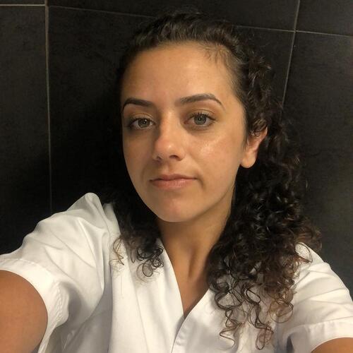 Busco empleo de Técnico en Farmacia 