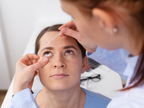 Escozor de ojos: cómo prevenir y tratar la conjuntivitis alérgica