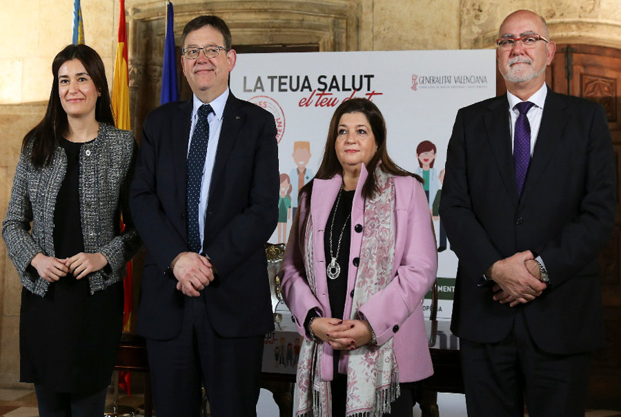 Carmen Montón, Ximo Puig, María Luisa Lacomba (AVEO) y Jaime Giner
